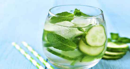 فواید آب خیار برای لاغری و خواص مصرف آب خیار برای لاغری و چربی سوزی فواید آب خیار برای لاغری ؛ خواص مصرف آب خیار برای لاغری و چربی سوزی