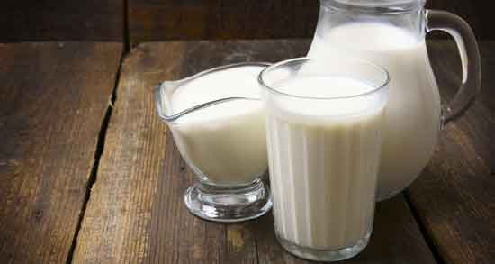 فواید خوردن دوغ قبل از خواب ؛ تاثیر نوشیدن دوغ قبل از خوابیدن