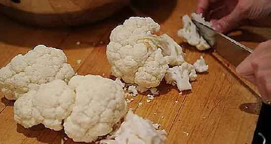 فواید گل کلم برای بدن ؛ درمان کم خونی و پوکی استخوان با خوردن گل کلم