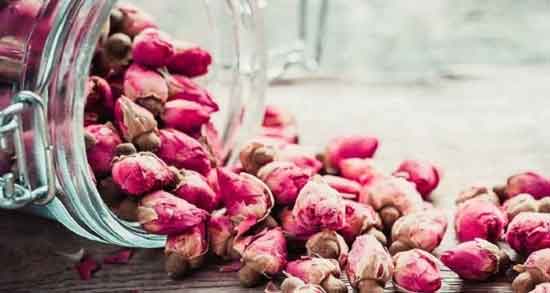 مضرات گل محمدی خشک ؛ همه چیز درباره مضرات مصرف گل محمدی خشک مضرات گل محمدی خشک ؛ همه چیز درباره مضرات مصرف گل محمدی خشک