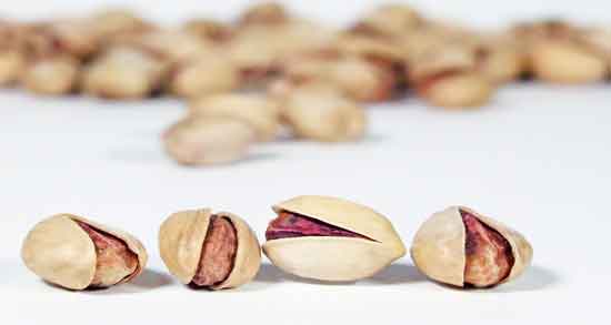 پسته برای زخم معده ؛ خواص دارویی خوردن پسته برای درمان زخم معده پسته برای زخم معده ؛ خواص دارویی خوردن پسته برای درمان زخم معده