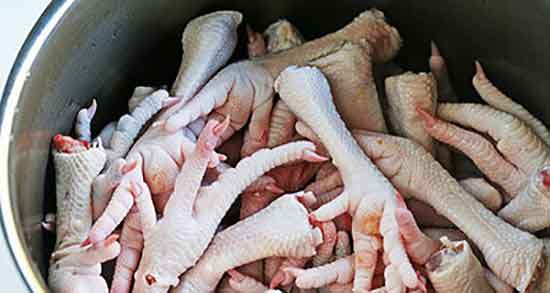 کلسیم پای مرغ ؛ ایا مصرف پای مرغ برای بدن کلسیم دارد یا نه