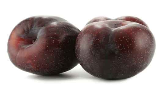 آلو سیاه و یبوست و درمان خانگی و فوری یبوست با مصرف آلو سیاه آلو سیاه و یبوست ؛ درمان خانگی و فوری یبوست با مصرف آلو سیاه