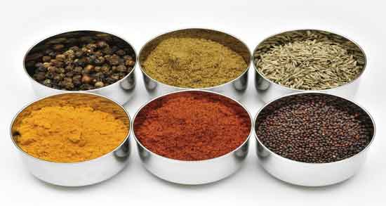 ادویه کاری برای چه غذاهایی استفاده میشود ؛ برای تهیه کدام غذا ادویه کاری مصرف کنیم ادویه کاری برای چه غذاهایی استفاده میشود ؛ برای تهیه کدام غذا ادویه کاری مصرف کنیم