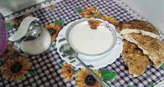 تفاوت آغوز و شیر مادر و ایا شکل ظاهری اغوز با شیر مادر متفاوت است تفاوت آغوز و شیر مادر ؛ ایا شکل ظاهری اغوز با شیر مادر متفاوت است