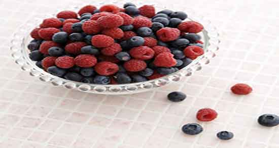 تمشک و بلوبری و آشنایی با خواص تمشک و بلوبری تمشک و بلوبری ؛ آشنایی با خواص تمشک و بلوبری