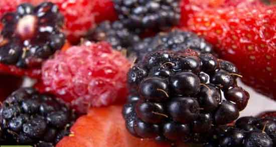 تمشک و فشار خون و خاصیت درمانی مصرف تمشک برای کاهش فشار خون تمشک و فشار خون ؛ خاصیت درمانی مصرف تمشک برای کاهش فشار خون