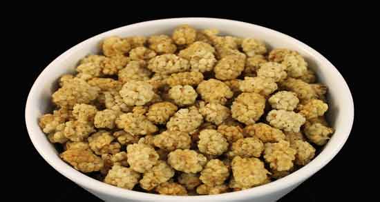 توت خشک و فشار خون ؛ بررسی تاثیراتی که خوردن توت خشک برای کاهش فشار خون دارد توت خشک و فشار خون ؛ بررسی تاثیراتی که خوردن توت خشک برای کاهش فشار خون دارد