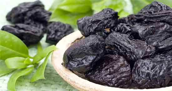 خواص آلو خشک برای یبوست ؛ پیشگیری و درمان یبوست با خوردن آلو خشک خواص آلو خشک برای یبوست ؛ پیشگیری و درمان یبوست با خوردن آلو خشک