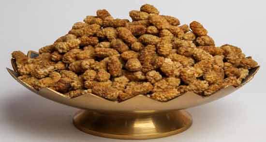 خواص توت خشک و گردو ؛ میان وعده ای سالم و مقوی با خوردن توت خشک و گردو خواص توت خشک و گردو ؛ میان وعده ای سالم و مقوی با خوردن توت خشک و گردو