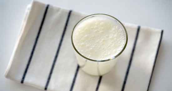 خواص دوغ و خرما ؛ همه چیز درباره خاصیت خوردن دوغ و خرما خواص دوغ و خرما ؛ همه چیز درباره خاصیت خوردن دوغ و خرما