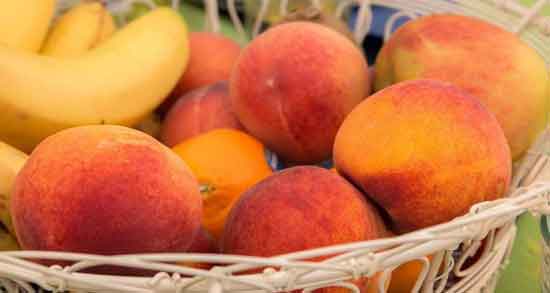 خواص شفتالو در بارداری و جلوگیری از نقص های مادرزادی جنین با خوردن شفتالو خواص شفتالو در بارداری ؛ جلوگیری از نقص های مادرزادی جنین با خوردن شفتالو