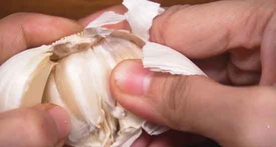 خواص پوست سیر و پیاز و فواید مصرف پوست سیر و پیاز برای بدن خواص پوست سیر و پیاز ؛ فواید مصرف پوست سیر و پیاز برای بدن