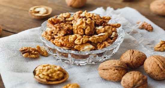 خواص گردو در شیردهی و تقویت شیر مادر با مصرف گردو در شیردهی خواص گردو در شیردهی ؛ تقویت شیر مادر با مصرف گردو در شیردهی