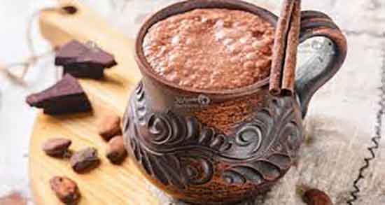 طرز تهیه شکلات داغ غلیظ و دستور تهیه شکلات داغ بدون شکلات تخته ای طرز تهیه شکلات داغ غلیظ ؛ دستور تهیه شکلات داغ بدون شکلات تخته ای