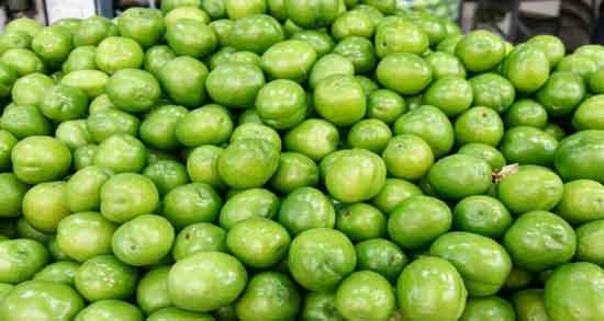 عکس آلوچه سبز و تصاویری زیبا و وسوسه انگیز از آلوچه سبز عکس آلوچه سبز ؛ تصاویری زیبا و وسوسه انگیز از آلوچه سبز