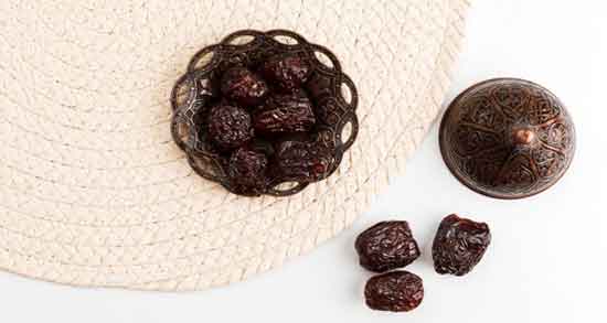 فواید آلو خشک در بارداری و آشنایی با خاصیت خوردن آلو خشک برای زن باردار و سلامت جنین فواید آلو خشک در بارداری ؛ آشنایی با خاصیت خوردن آلو خشک برای زن باردار و سلامت جنین