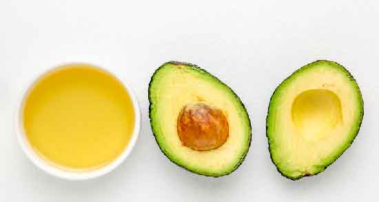 فواید روغن آووکادو برای مو ؛ خاصیت درمانی روغن آووکادو برای جلوگیری از ریزش مو فواید روغن آووکادو برای مو ؛ خاصیت درمانی روغن آووکادو برای جلوگیری از ریزش مو
