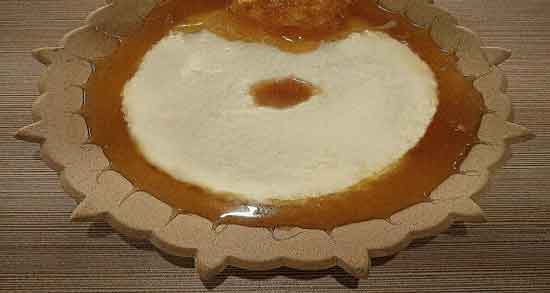 فواید سرشیر و عسل ؛ میان وعده ای سالم و مقوی با ترکیب سرشیر و عسل فواید سرشیر و عسل ؛ میان وعده ای سالم و مقوی با ترکیب سرشیر و عسل