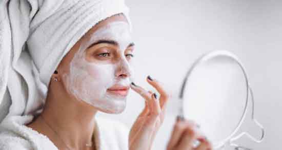 فواید شیر خشک برای صورت و داشتن پوستی صاف با ماسک شیر خشک فواید شیر خشک برای صورت ؛ داشتن پوستی صاف با ماسک شیر خشک