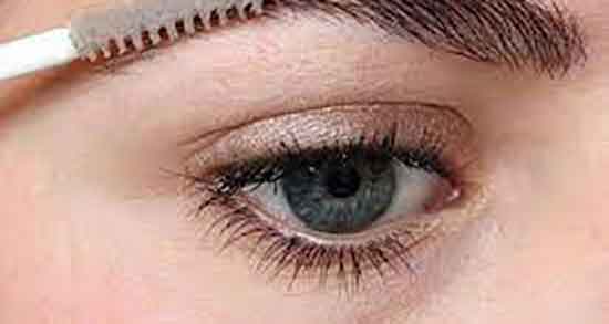 فواید وازلین برای ابرو و خواص مصرف وازلین برای تقویت ابرو و مو فواید وازلین برای ابرو ؛ خواص مصرف وازلین برای تقویت ابرو و مو