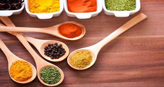 مضرات ادویه جات برای پوست ؛ استفاده از ادویه ها چه ضرری برای پوست دارد مضرات ادویه جات برای پوست ؛ استفاده از ادویه ها چه ضرری برای پوست دارد