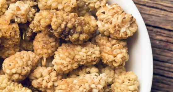 مضرات توت خشک سفید ؛ آشنایی با مضرات و عوارض خوردن توت خشک سفید برای سلامتی مضرات توت خشک سفید ؛ آشنایی با مضرات و عوارض خوردن توت خشک سفید برای سلامتی