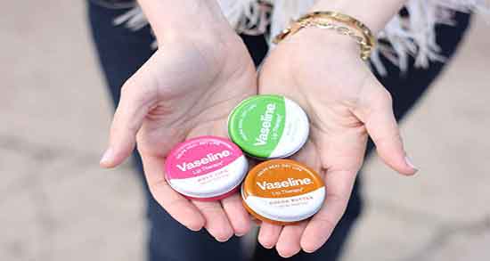 مضرات وازلین برای مو و عوارض استفاده از وازلین برای موی سر مضرات وازلین برای مو ؛ عوارض استفاده از وازلین برای موی سر