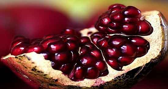 هسته انار برای مو ؛ روش استفاده از روغن هسته انار برای موی سر هسته انار برای مو ؛ روش استفاده از روغن هسته انار برای موی سر