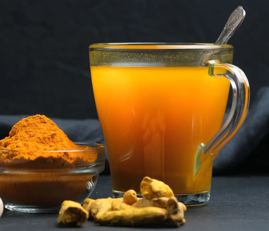 چای زردچوبه برای لاغری شکم و پهلو؛ بهترین زمان مصرف برای کاهش وزن چای زردچوبه برای لاغری شکم و پهلو؛ بهترین زمان مصرف برای کاهش وزن