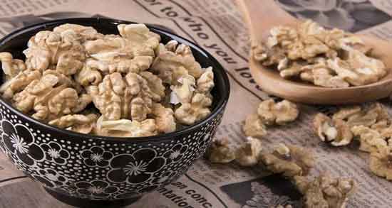 گردو و زنیان تبریزیان و خاصیت درمانی خوردن ترکیب گردو و زنیان از دیدگاه حکیم تبریزیان گردو و زنیان تبریزیان ؛ خاصیت درمانی خوردن ترکیب گردو و زنیان از دیدگاه حکیم تبریزیان