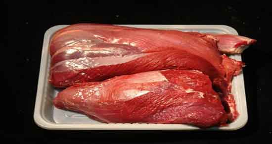 گوشت شتر برای نقرس ؛ آیا خوردن گوشت شتر برای درمان بیماری نقرس مفید است؟ گوشت شتر برای نقرس ؛ آیا خوردن گوشت شتر برای درمان بیماری نقرس مفید است؟