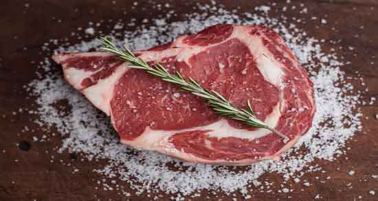 گوشت گوساله در روایات و بررسی آیات قرآن و احادیث در مورد گوشت گوساله گوشت گوساله در روایات ؛ بررسی آیات قرآن و احادیث در مورد گوشت گوساله