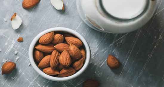 بادام تلخ برای نوزاد و فواید استفاده از بادام تلخ برای سلامت نوزاد بادام تلخ برای نوزاد ؛ فواید استفاده از بادام تلخ برای سلامت نوزاد