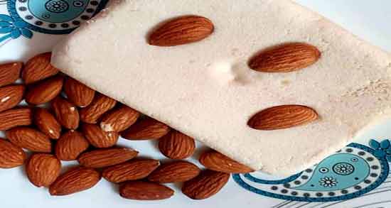 بادام و پنیر و خواص و مضرات خوردن بادام و پنیر برای سلامتی بادام و پنیر ؛ خواص و مضرات خوردن بادام و پنیر برای سلامتی