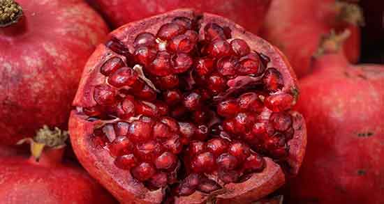 مضرات خوردن هسته انار ؛ عوارض مصرف هسته انار برای قند خون مضرات خوردن هسته انار ؛ عوارض مصرف هسته انار برای قند خون