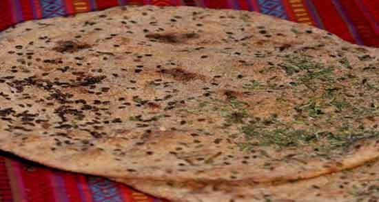 نان جو در شیردهی و افزایش شیر مادر در دوران شیردهی با خوردن نان جو نان جو در شیردهی ؛ افزایش شیر مادر در دوران شیردهی با خوردن نان جو